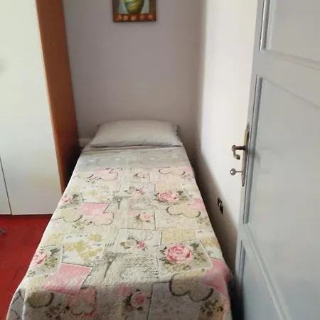 Giselle House