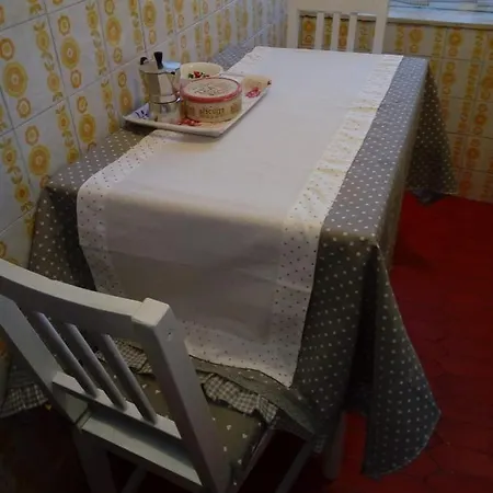 Giselle House